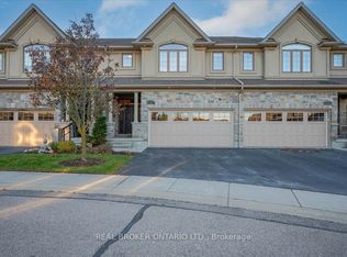 435 Winchester Dr #22, Waterloo, ON N2T 0B7