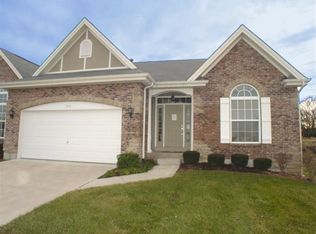 1516 Ridgepointe Place Dr, Lake Saint Louis, MO 63367