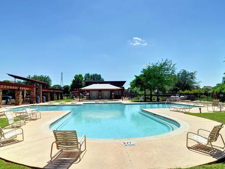8100 Mountain Cedar Dr — Photo 23