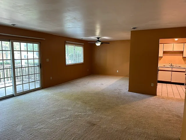 2112 Terrace Dr — Photo 7