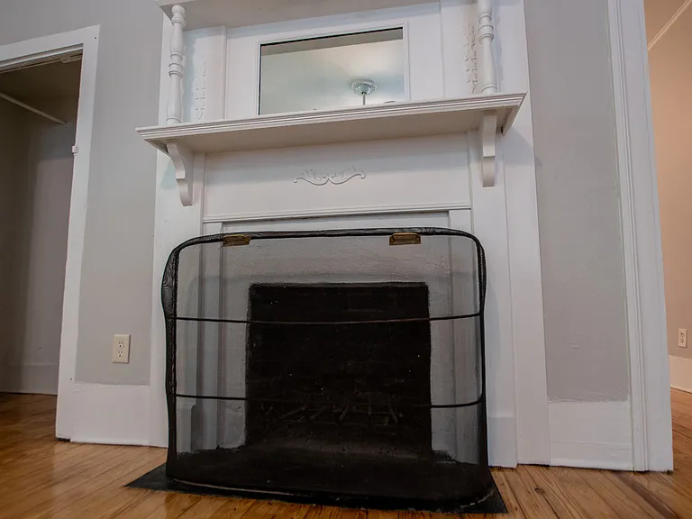 1818 Taylor Ave — Photo 14