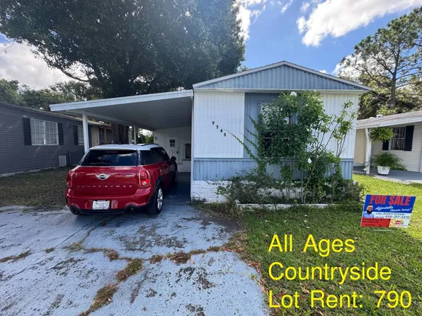 9545 Red Run Dr, Tampa, FL 33635