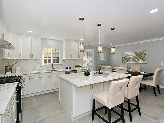 5th image of 1005 Pioneer Ave