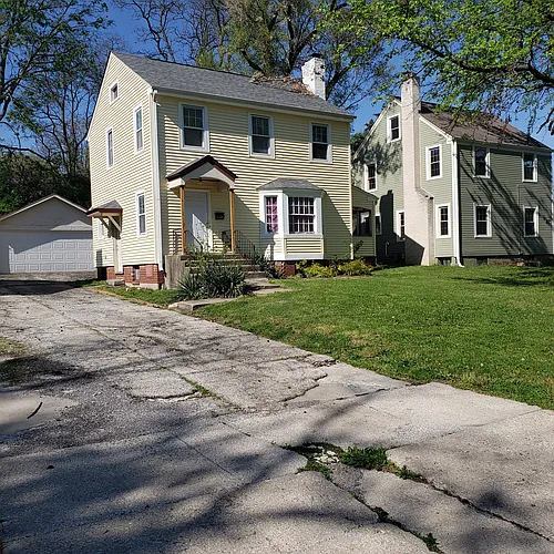 1320 W Sunset Ave Photo 1