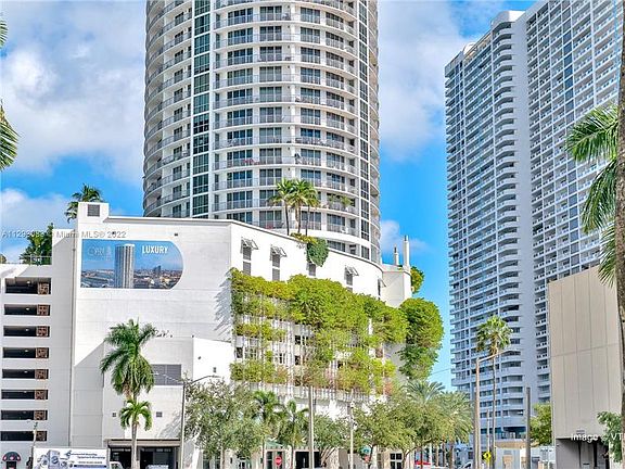 2nd image of 1750 N Bayshore Dr APT 4503
