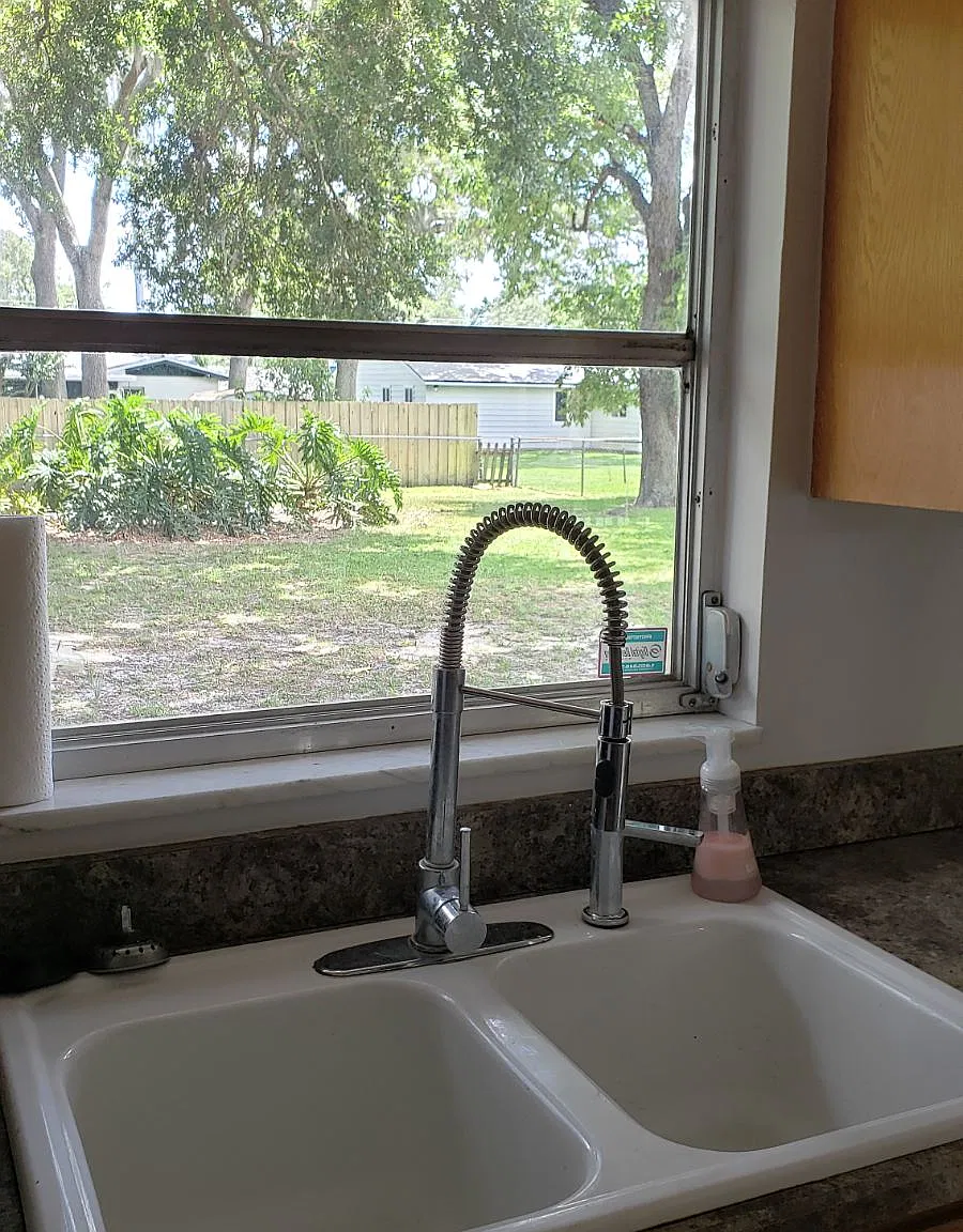 3 bed, 897 sqft, $1,900 — Photo 4