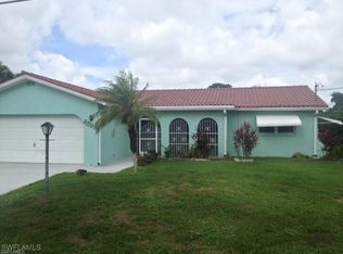 2505 Lakeview Dr, Lehigh Acres, FL 33936