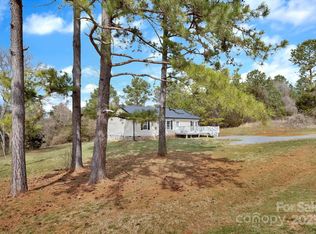 1620 Green Lee Rd, Mooresboro, NC 28114