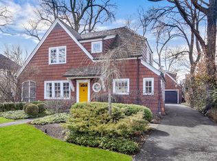 130 N Adams St, Hinsdale, IL