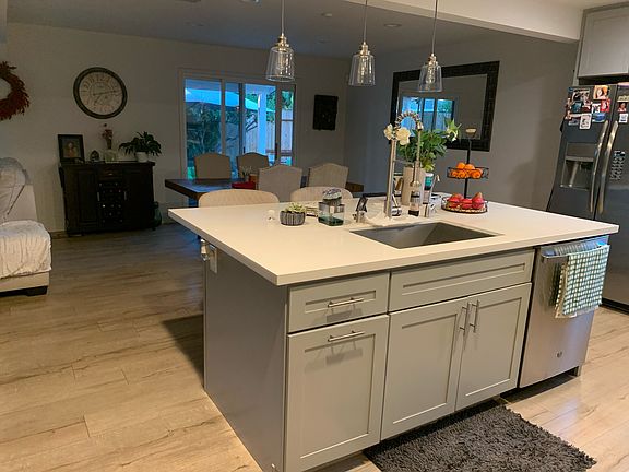 4th image of 3431 Chenu Ave