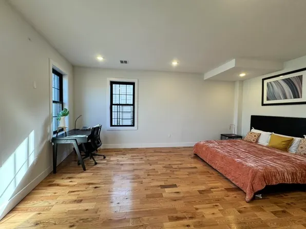 241 Palisade Avenue image 14 of 22