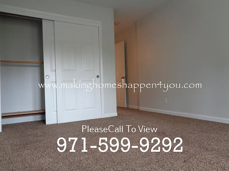 1410 Jonmart Ave SE — Photo 33