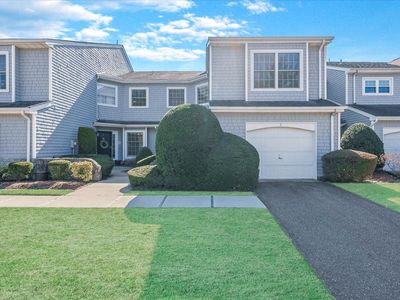 3 Lakebridge Drive S, Kings Park, NY, 11754