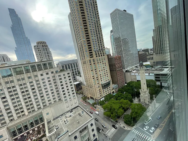 777 N Michigan Ave #2305 — Photo 2