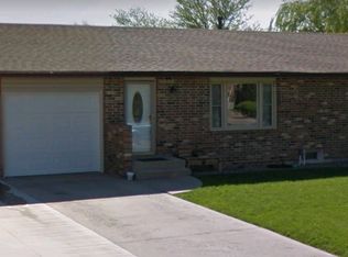 2108 Arapaho Dr, Garden City, KS 67846