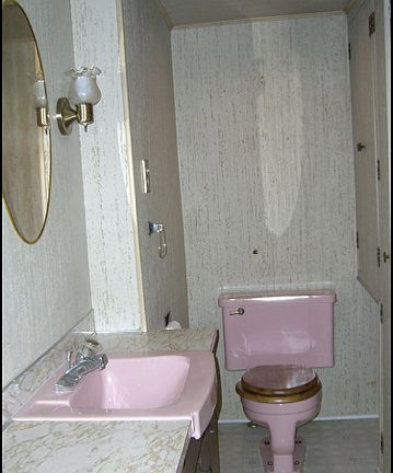 2nd bathroom