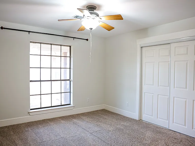 10575 Friendship Rd — Photo 40