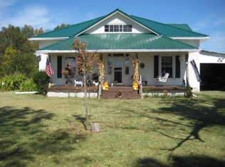 296 Trade Rd, Murray, KY 42071