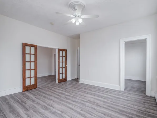 37 Pamrapo Avenue image 7 of 13