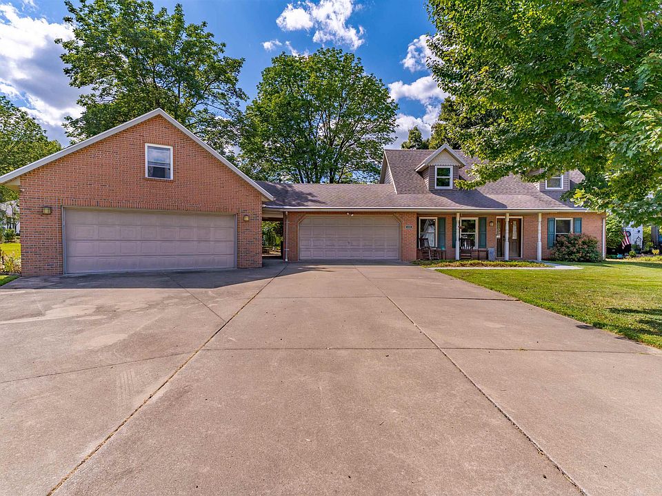 1st image of 668 W Melchoir Dr S