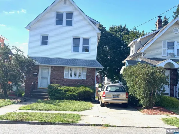 311 Travers Pl, Lyndhurst, NJ 07071