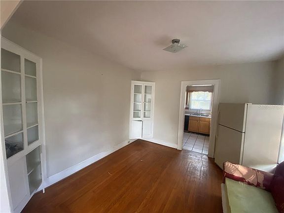 3rd image of 5035 Emerson Ave S
