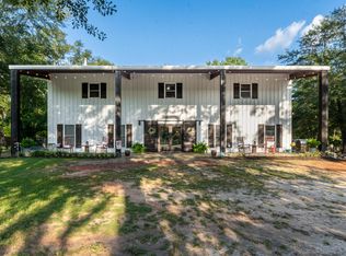 10090 Campground Rd, Matthews, GA 30818