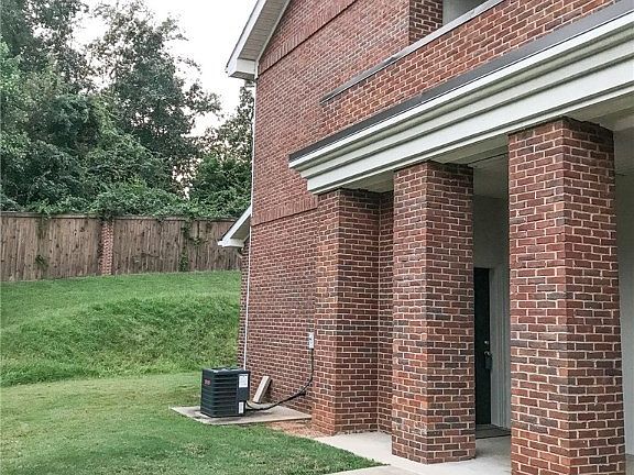 4th image of 3218 Veterans Memorial Pkwy APT 712