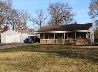 2307 Airway St NE, Grand Rapids, MI