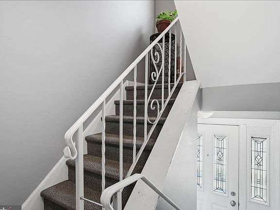 4th image of 9966 Lackland Dr Floor 1