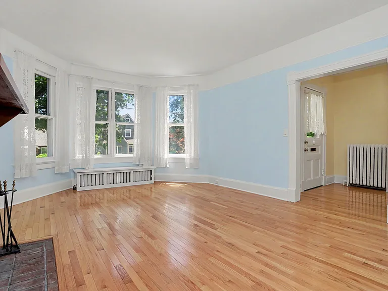 71 Grand St — Photo 9