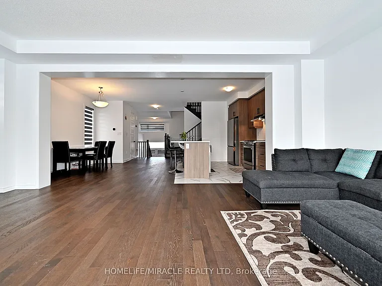 689 Mika St — Photo 15
