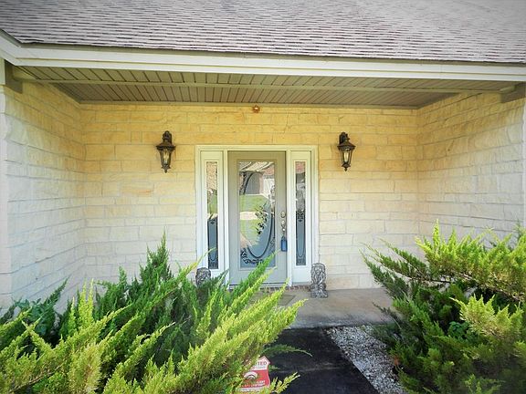 4th image of 117 Sedgefield Pl