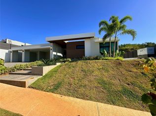 Monte Azul Monteazul #231, Guaynabo, PR 00969