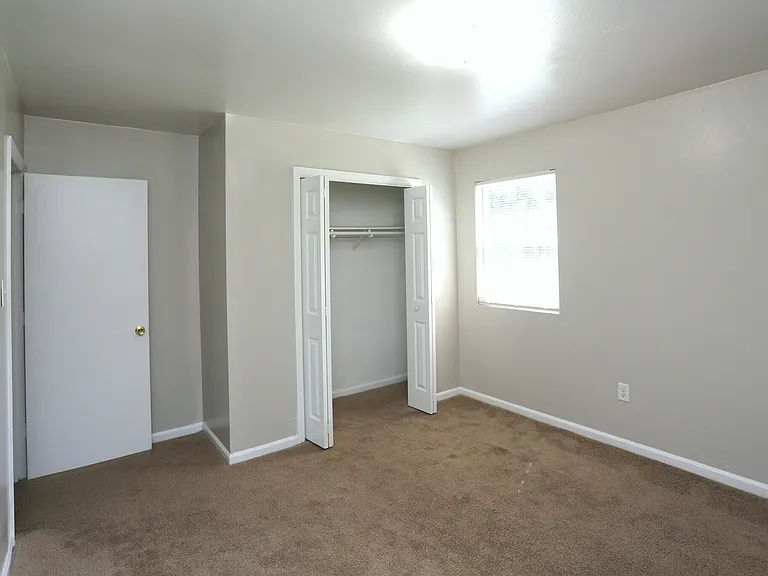 3836 Panorama Ave NW — Photo 8