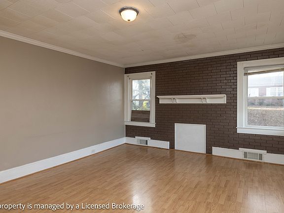4th image of 1420 Amhurst St #1