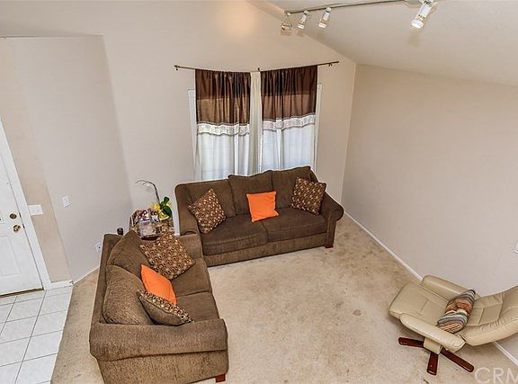 5th image of 2729 Marilee Ct