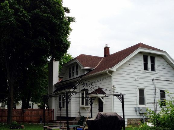 5th image of 1224 Marshall Ave