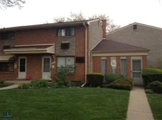 29016 Tessmer Ct #1, Madison Heights, MI 48071