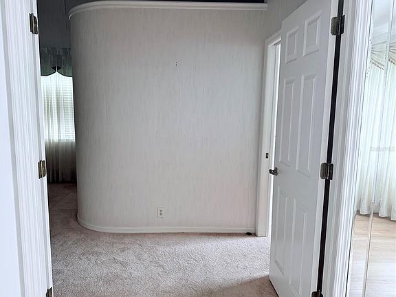 5th image of 13928 TENNYSON DRIVE
