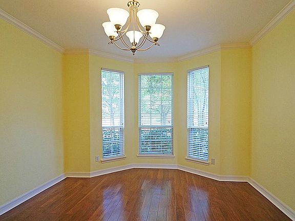 4th image of 20815 Bellefrost Ln