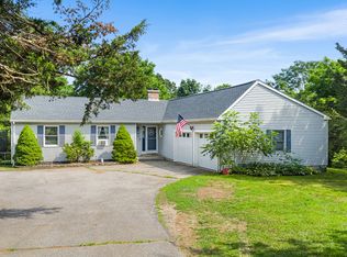 50 Mohegan Dr, Griswold, CT 06351