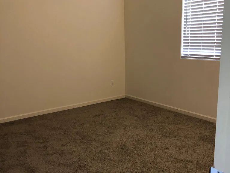 4264 Freemark Dr — Photo 3