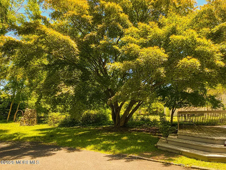 129 Rumson Rd — Photo 13