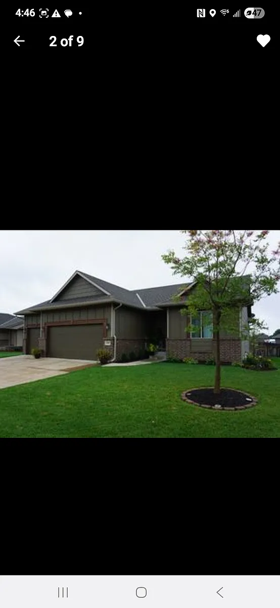 Building Photo - 1407 E Splitwood Way St