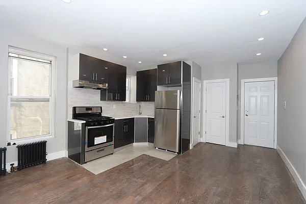 Rented by Nooklyn NYC LLC | media 25