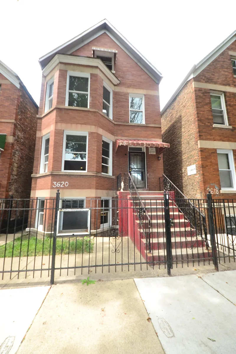 Building Photo - 3620 S Wolcott Ave #1F