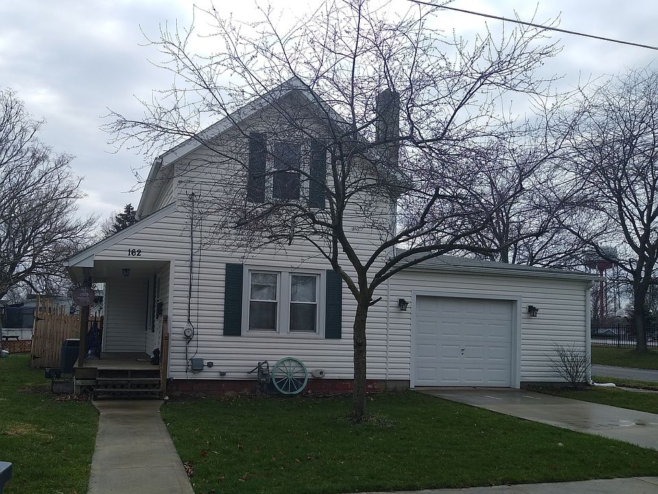 1st image of 162 W Park Dr