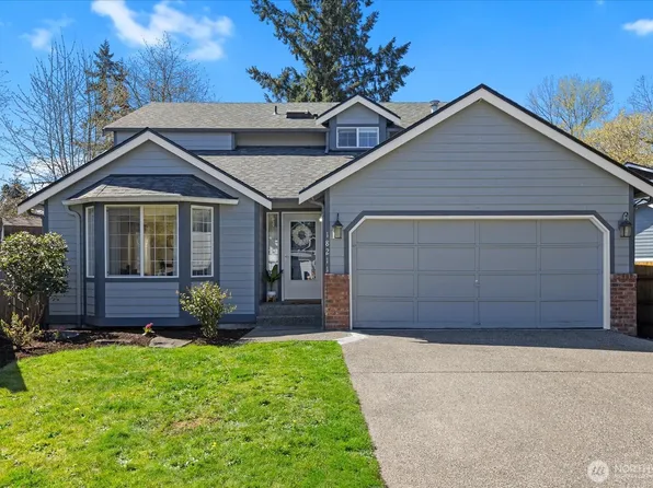 18211 SE 261st Court, Covington, WA 98042
