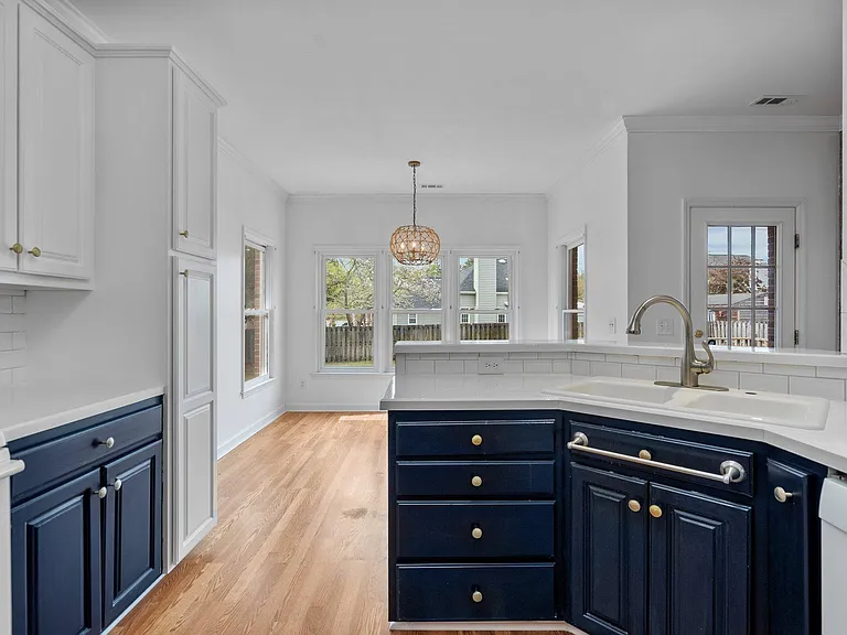 5044 Crosswinds Dr — Photo 14